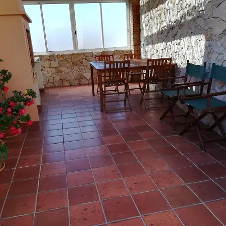 بيت ضيافة Casa Lusa